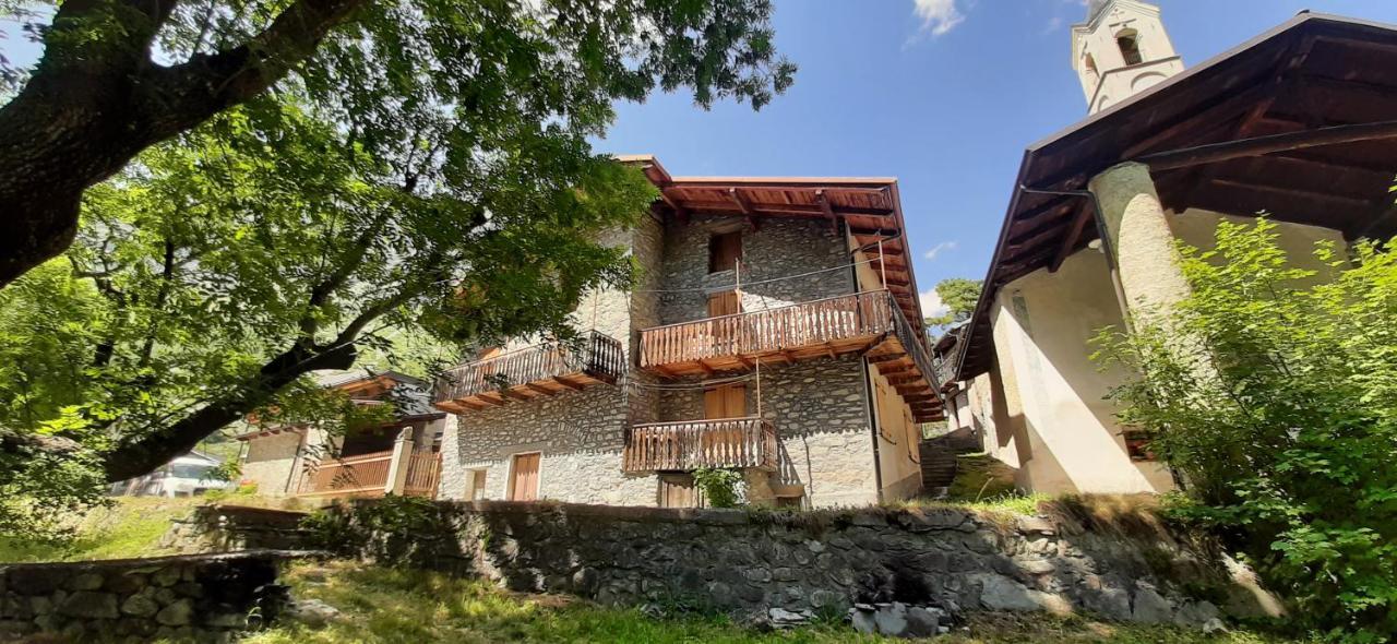 La Casa Del Gigante Frassino Apartment Acceglio Exterior photo